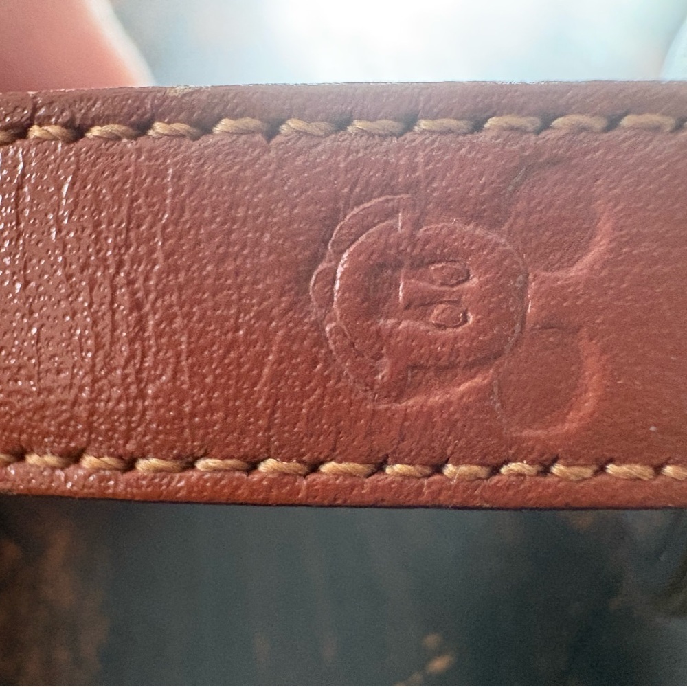 Gold Lorus Mickey Mouse Watch - Picture 5 of 6